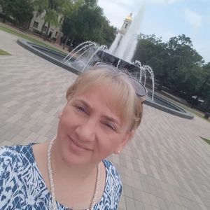 Meet your Posher, Rene